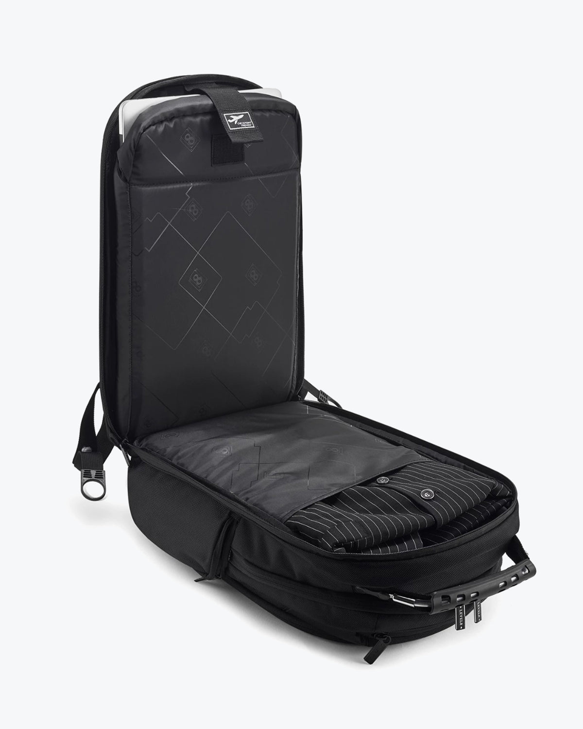 LEVEL8 Atlas backpack fully opened